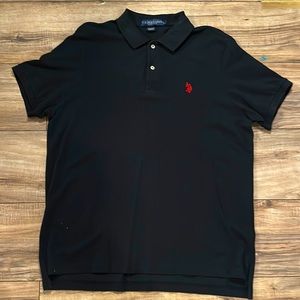 Black polo, size L